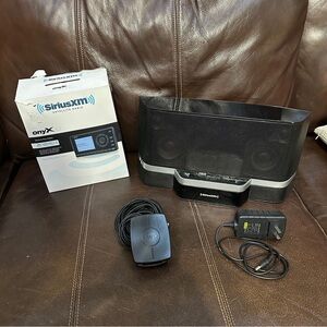Sirius XM SXABB2 Desktop Portable Speaker Dock & Onyx XEZ1 & Vehicle Kit
